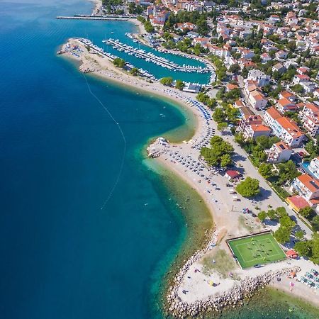 Apartments Faran Crikvenica Exterior foto