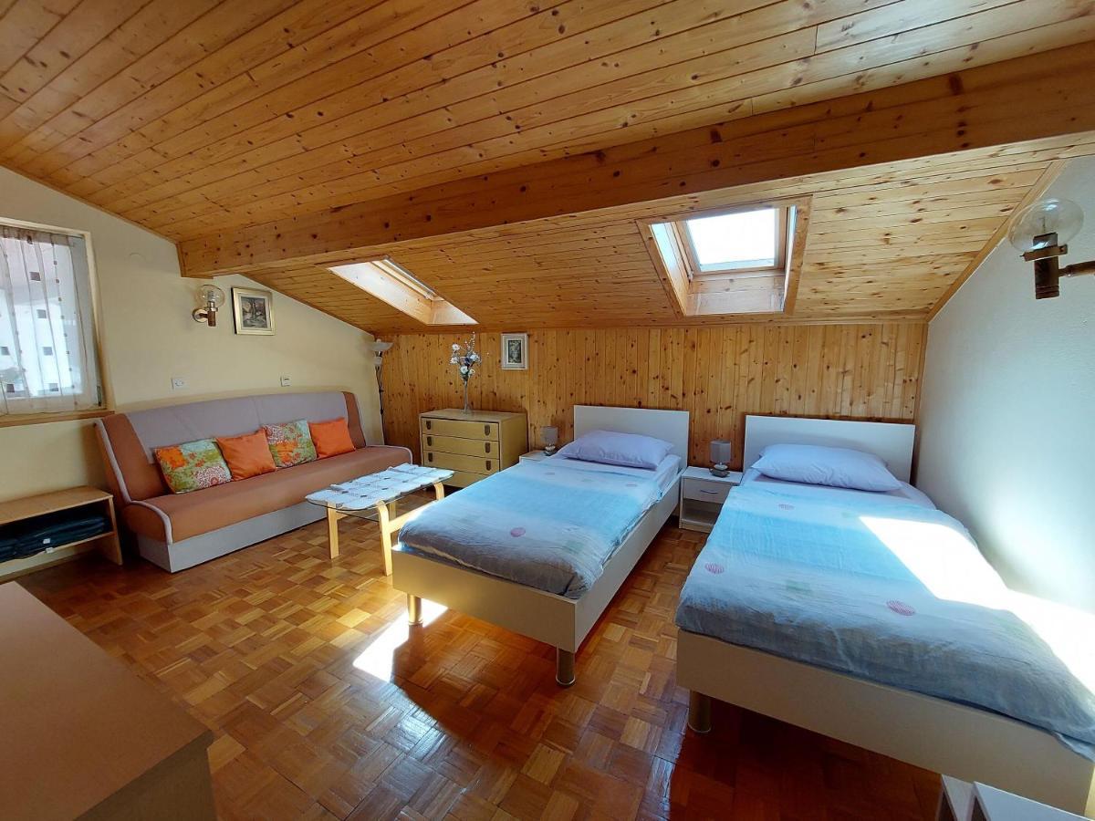 Apartments Faran Crikvenica Exterior foto